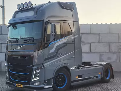Тягач Volvo FH 500 4X2