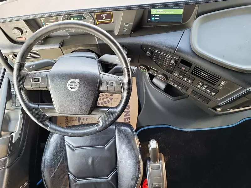 Тягач Volvo FH 500 4X2