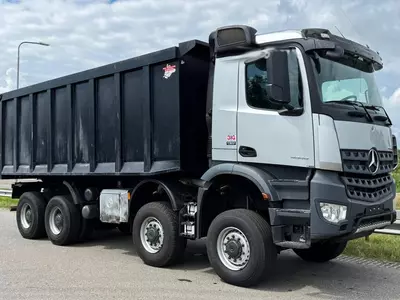Самосвал Mercedes-Benz Arocs 4848 8x8 tipper