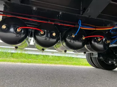 Полуприцеп низкорамная платформа Özgül LW4 EU FIX