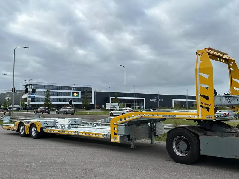 Полуприцеп автовоз Vega Trailer VEGAMAX 2 axle Truck transporter