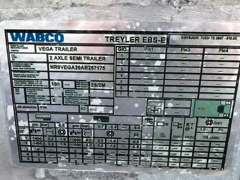 Полуприцеп автовоз Vega Trailer VEGAMAX 2 axle Truck transporter