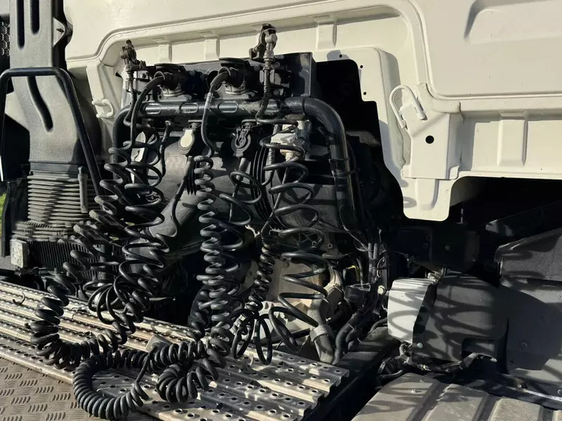 MAN TGX18 460 4x2 treyler yuk mashinasi