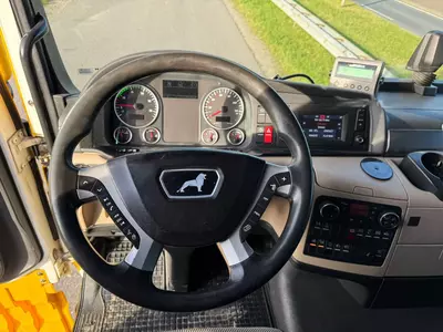 MAN TGX18 460 4x2 treyler yuk mashinasi