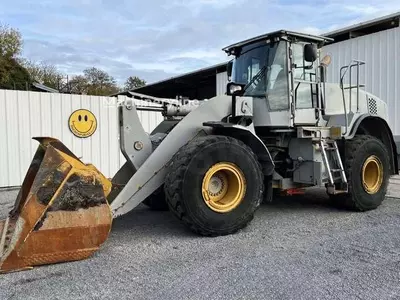 Фронтальный погрузчик Caterpillar Chargeur sur Pneus 962K