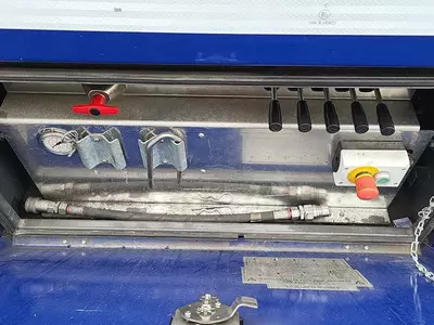 Грузовик-автовоз Mercedes Actros 1936 4X2