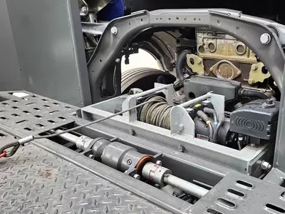 Грузовик-автовоз Mercedes Actros 1936 4X2