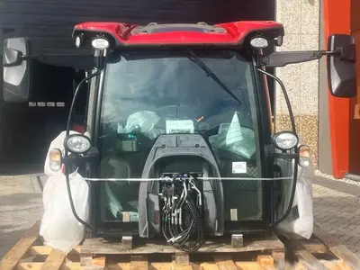 Кабина Case MAXXUM / PUMA