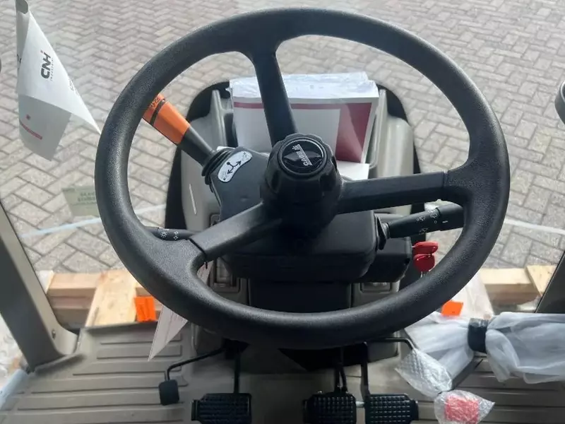 Кабина Case MAXXUM / PUMA