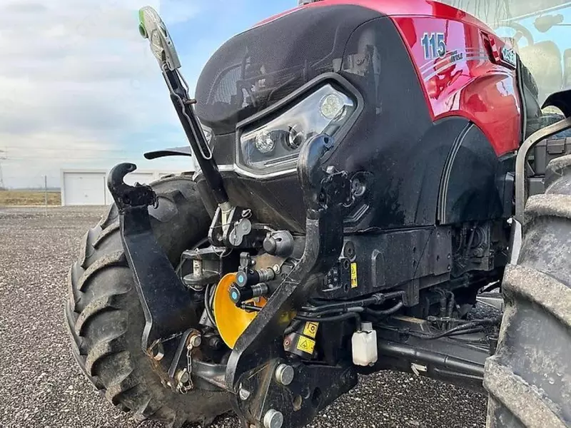 Трактор колесный Case IH Maxxum 115 MC AD8