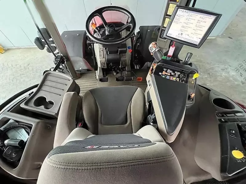 Трактор колесный Case-IH optum 270 cvx CVX