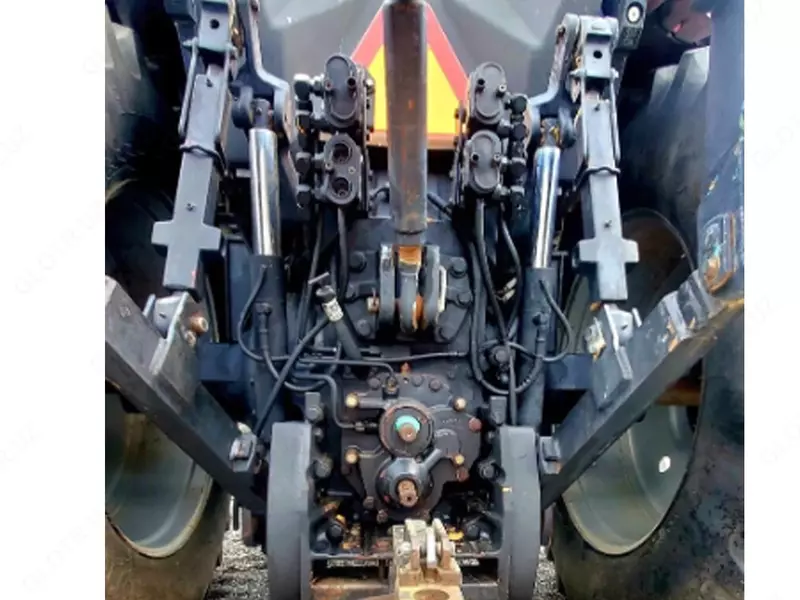 Трактор колесный Case IH 8940