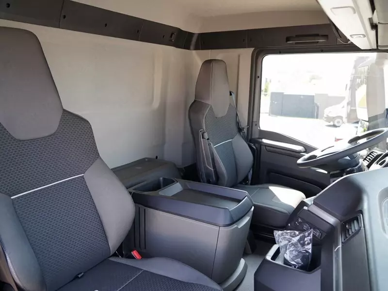 Самосвал MAN TGS 33.480 6X6 KH-Kipper