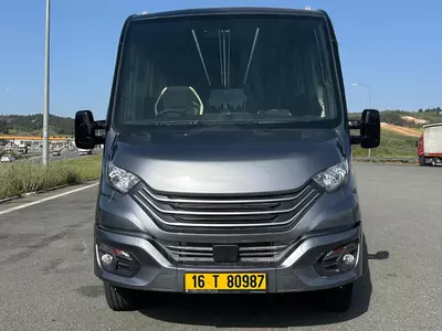 Микроавтобус IVECO DAILY - RIGHT HAND DRIVE TOURISTIC VEHICLE