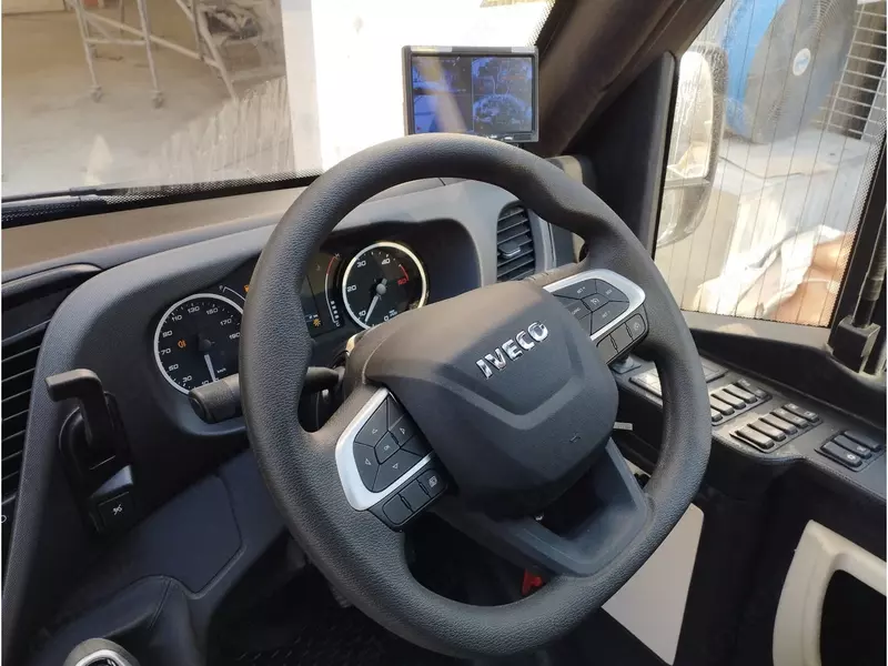Микроавтобус IVECO DAILY - RIGHT HAND DRIVE TOURISTIC VEHICLE