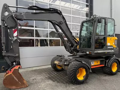 Мини-экскаватор Volvo EW60E | A/C