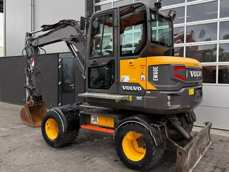 Мини-экскаватор Volvo EW60E | A/C