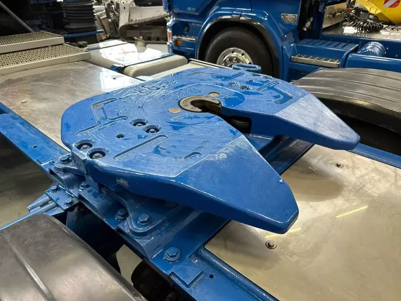 Тягач Scania R113-360 (113M 360)