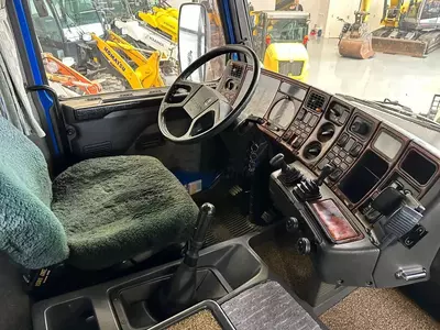 Тягач Scania R113-360 (113M 360)