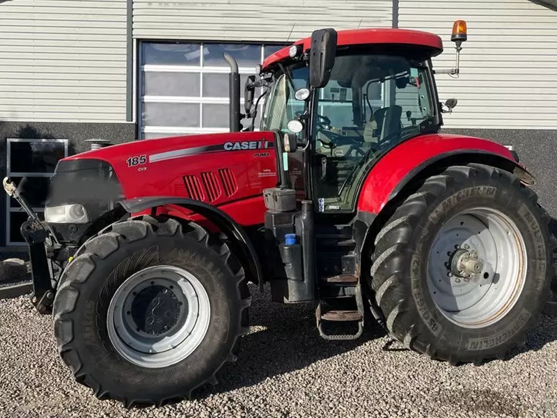 Колесный трактор Case IH PUMA 185 CVX Med frontlift RED Model
