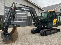 Мини-экскаватор Hyundai HX55