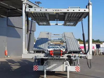Полуприцеп-автовоз Vega