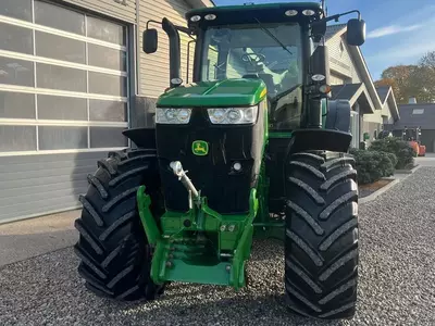 Трактор колесный John Deere 7280R