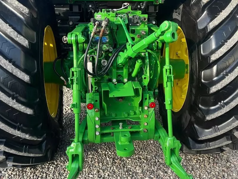 Трактор колесный John Deere 7280R