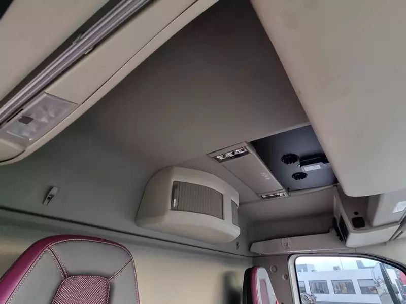 Самосвал Volvo FMX 520 10X4 KH-Kipper