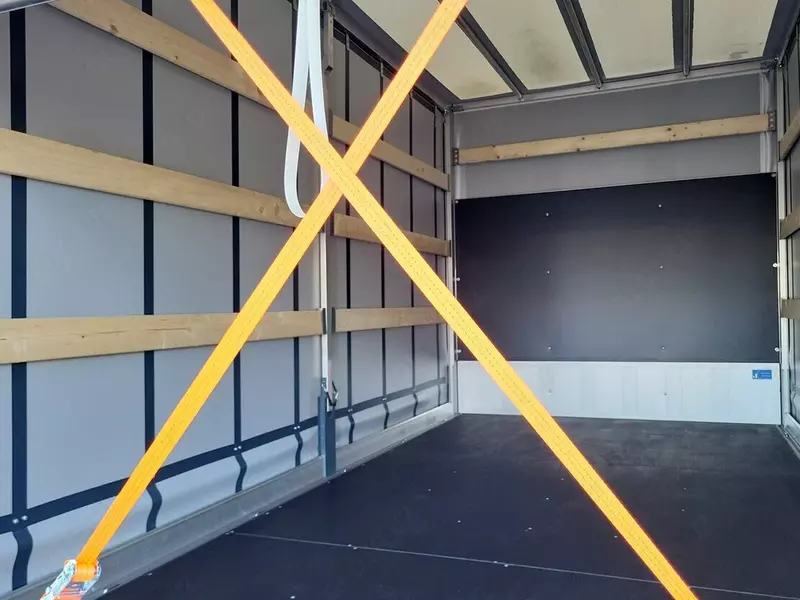 Шторки для фургона Iveco Daily 35S21