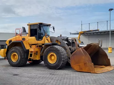 Колесный погрузчик Volvo L260 H