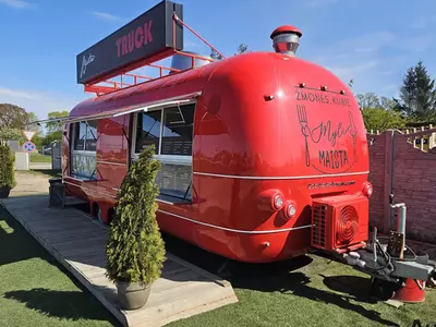 Прицеп для транспортировки пищевых продуктов Food trailer