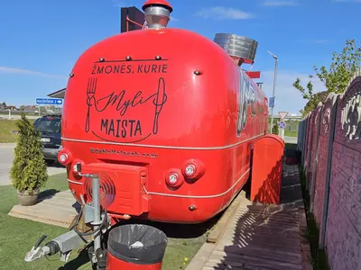 Прицеп для транспортировки пищевых продуктов Food trailer