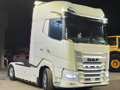 Тягач DAF XG+ 530 4X2