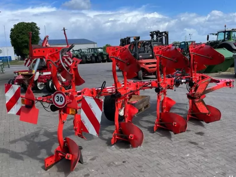 Плуг оборотный Maschio UNICO NS 4 PLUS STEINSICHERUNG