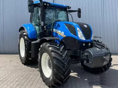 Трактор колесный New Holland T 7.210