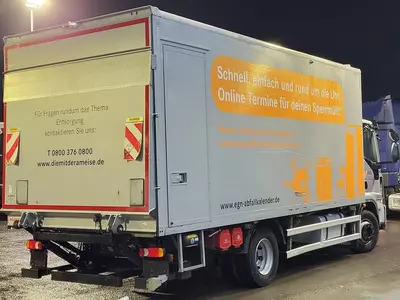 Грузовик с кузовом-фургоном Iveco 120-250 4X2