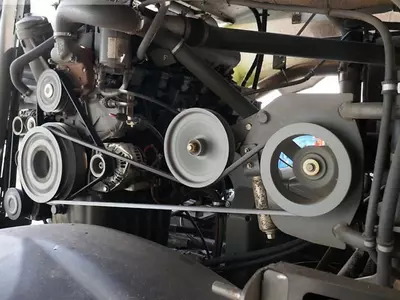 Кормоуборочный комбайн CLAAS jaguar 930