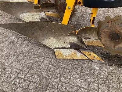 Плуг Rumpstad 480v4+0-100l