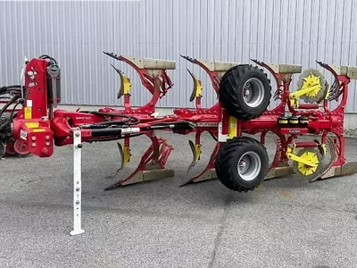 Плуг Pöttinger Servo 3000 Plus Nova (4-корпусный)