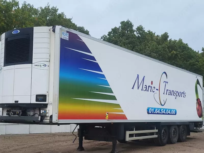 Холодильник полуприцеп Lamberet Carrier Vector 1950Mt