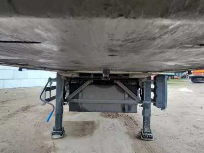 Холодильник полуприцеп Lamberet Carrier Vector 1950Mt