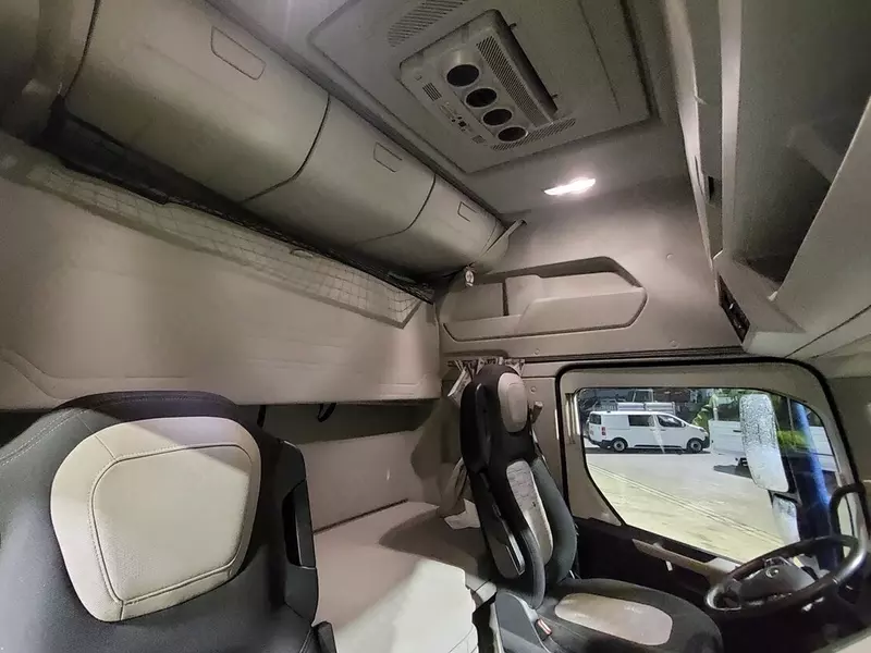 Тягач Ford F-Max 500 4X2