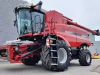 Зерноуборочный комбайн Case-IH axial flow 8240 с 30-футовой варио-жаткой (9
