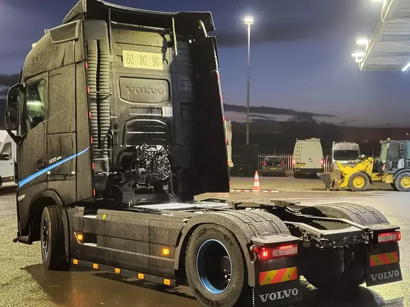 Тягач Volvo FH 500 4X2 - 717 793 800 сум