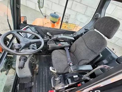 Колесный экскаватор Doosan DX57 W-5