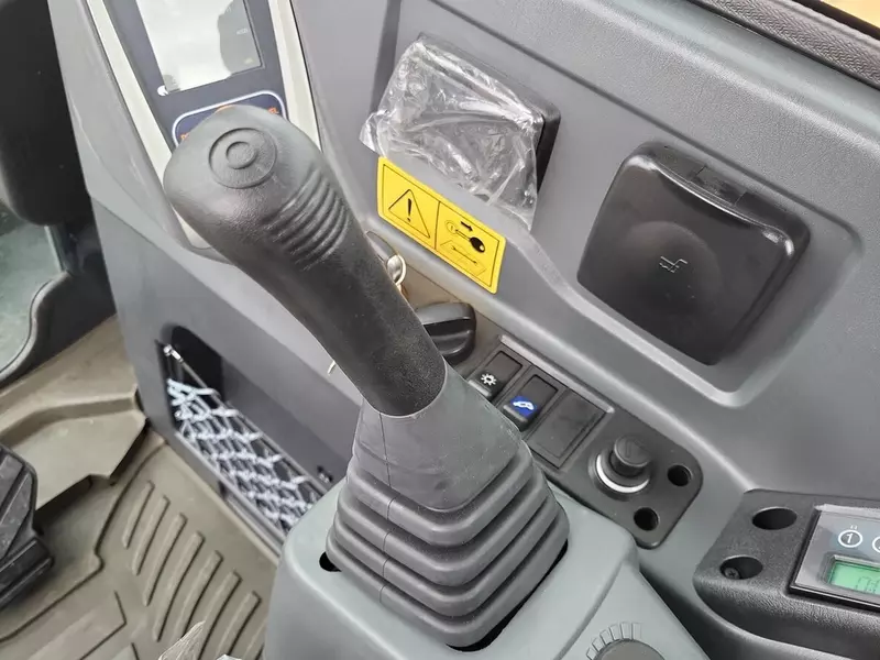 Мини-экскаватор Hyundai HX60 PRON Экскаваторы