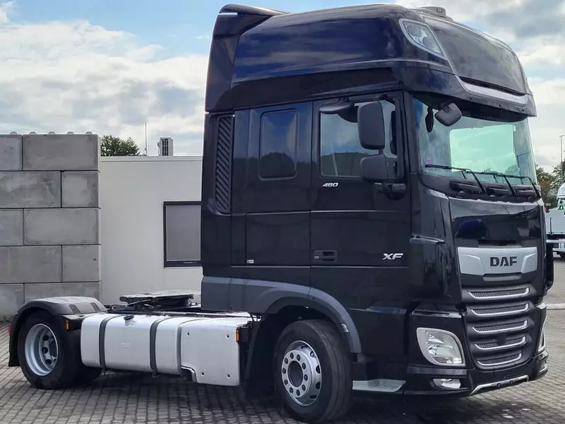 507 134 355 сум Тягач DAF XF 480 4X2
