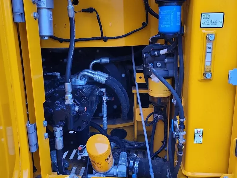 Гусеничный экскаватор JCB 131X L SV - "Fresh online"©️