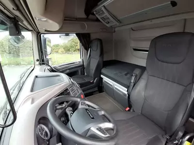 Тягач DAF XF 480 4X2